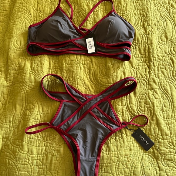 Pole dance wear from Pole Junkie. Bikini style bottoms with side adjusters. - Picture 2 of 7